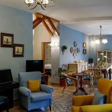 San Juan Lodge *